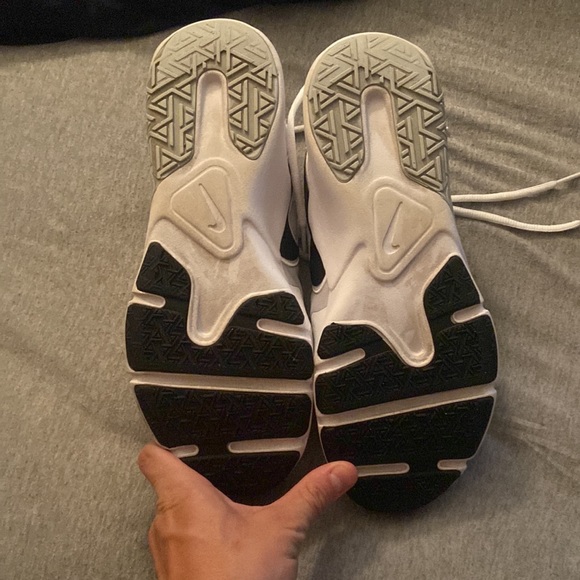 Nike trainers - Picture 4 of 4